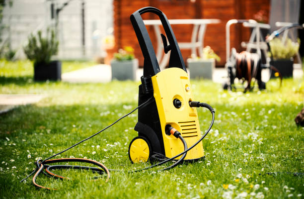 Best Roof Cleaning and Mildew Removal in Elon, NC